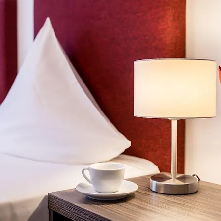 Mini Himalaya Frankfurt Messe Hotel *