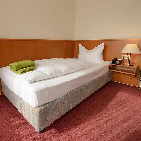 Himalaya Frankfurt Messe 3*