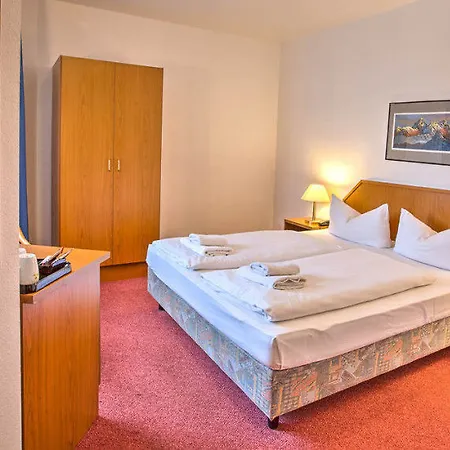 Hotel Mini Himalaya Frankfurt Messe