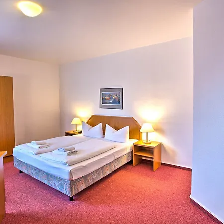 Himalaya Frankfurt Messe Hotell 3*